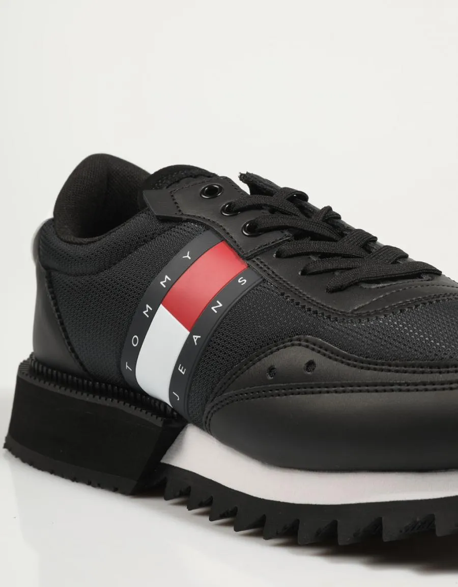  baskets TOMMY HILFIGER Tommy Jeans Mens Track Cleat en Noir 79931