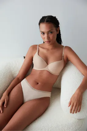 Sujetador clásico beige push up