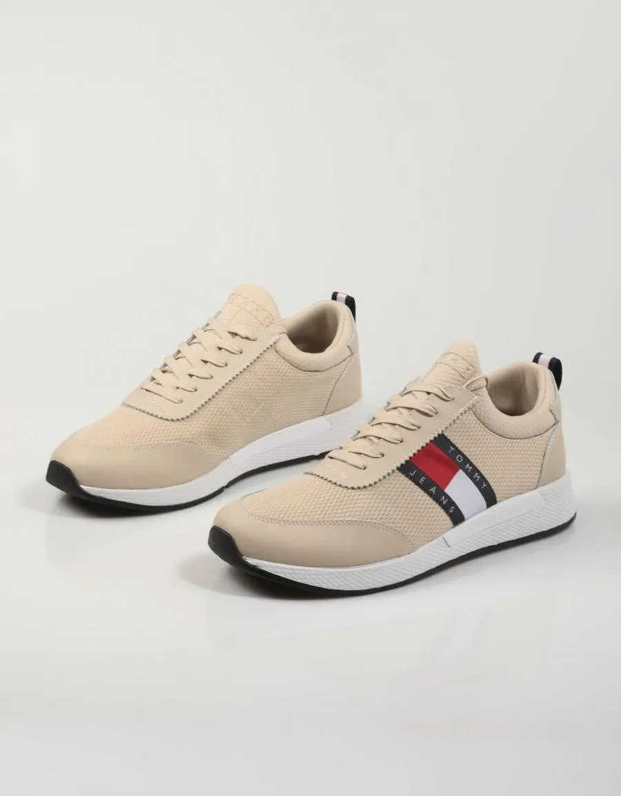  zapatillas TOMMY HILFIGER Tommy Jeans Flexi Runner en Beige 79898