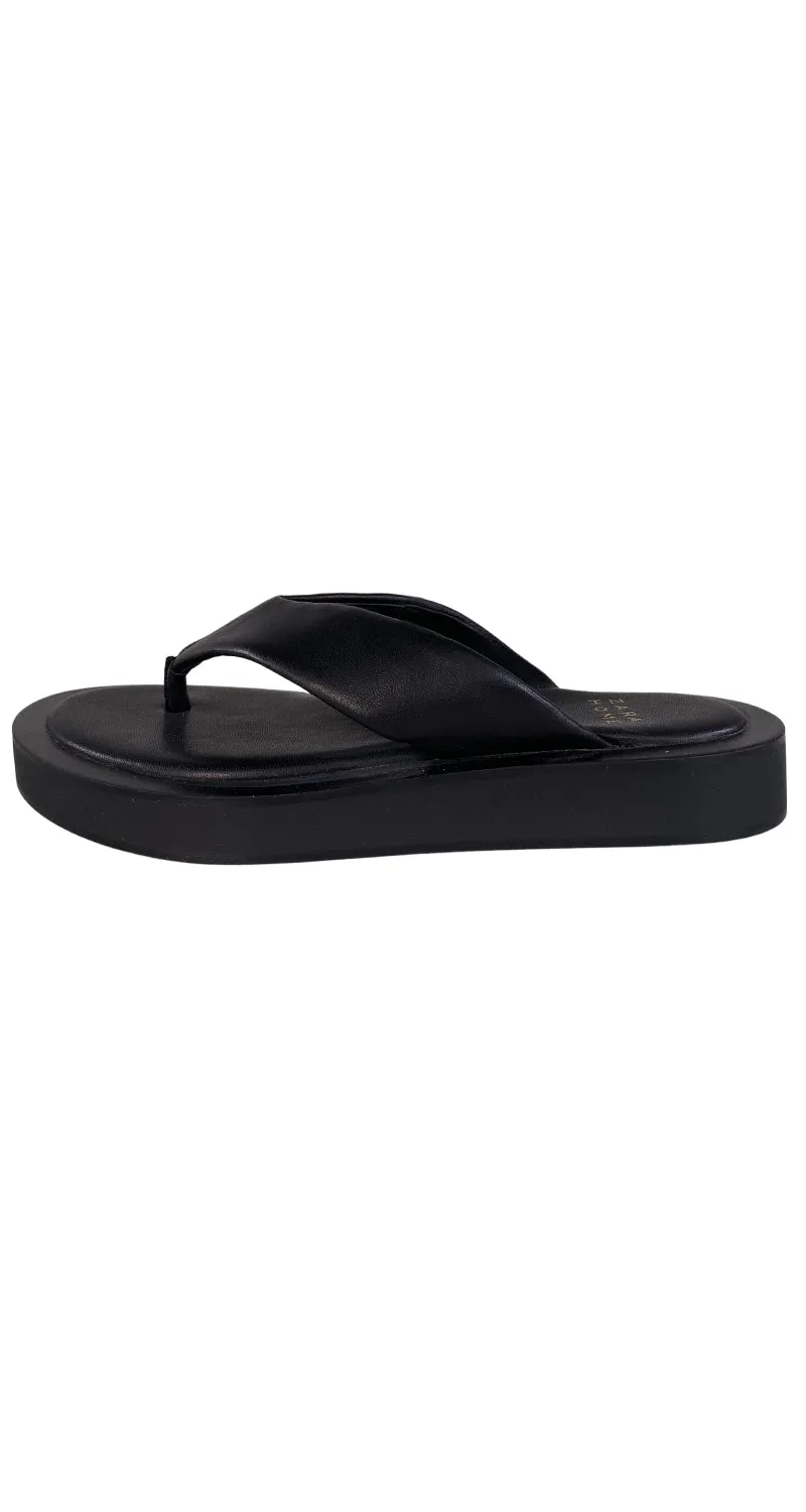 ZARA Sandalias Negras
